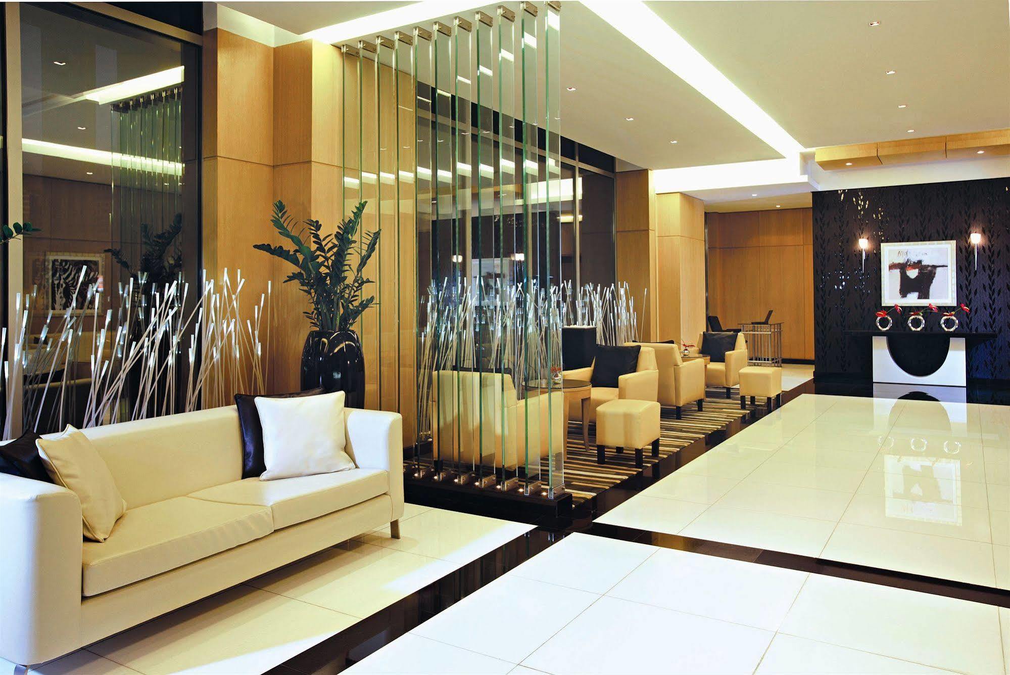 Hala Arjaan By Rotana, Deluxe Apart-hotel 4*