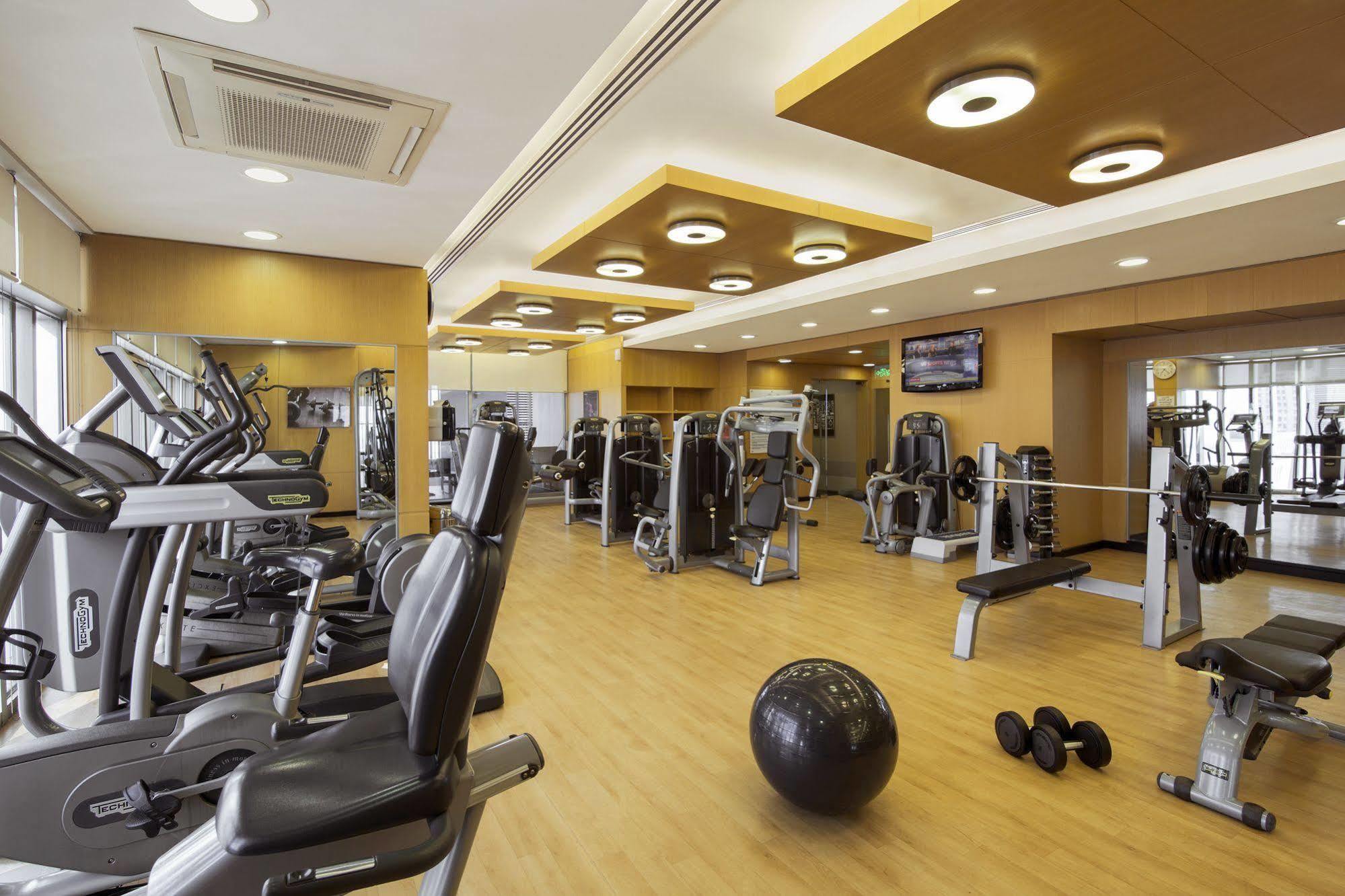 Hala Arjaan By Rotana, Deluxe 4* Abu Dhabi